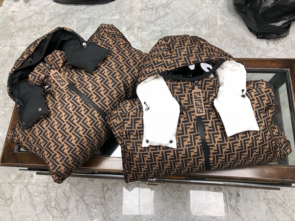 ハイクオリティダウンジャケット細部ディテール